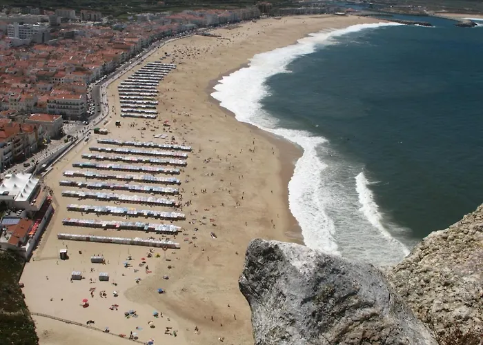 Casa Pisa Flores - Da Nazaré