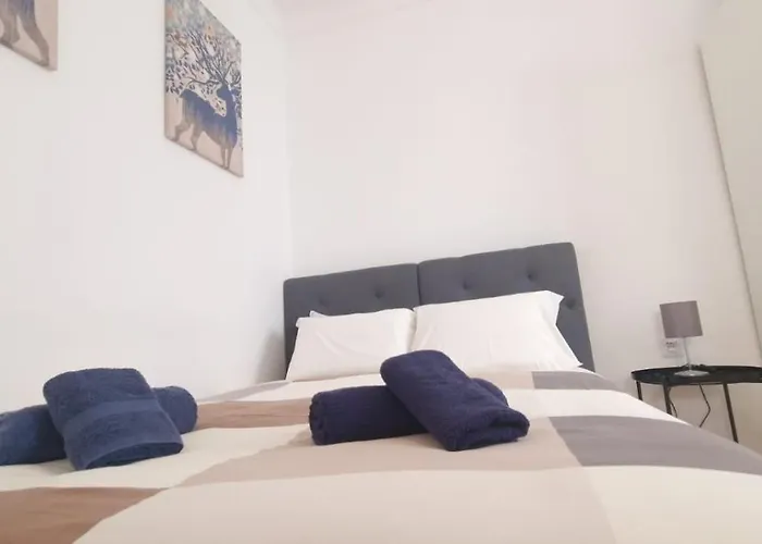 Casa Pisa Flores - Da * Nazaré