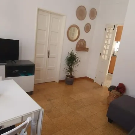 Casa Pisa Flores - Da * Nazaré